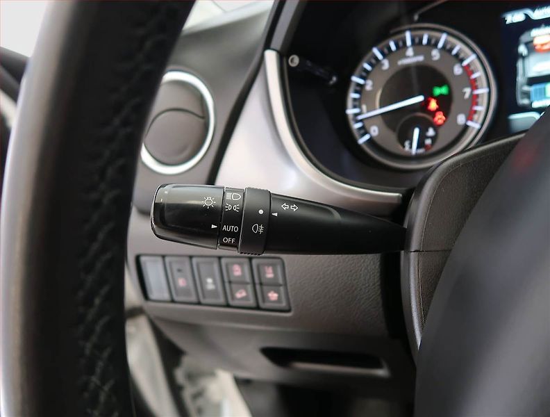 Suzuki Vitara (2022) Premium 1.4 BoosterJet, 4X4 - fotka 22 z 23