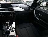 BMW Řada 3 (2018) 318 d, Automat, Serv.kniha - náhled 8