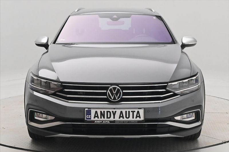 Volkswagen Passat 2,0 TDI 147kW 4x4 DSG Alltrack - fotka 2 z 33