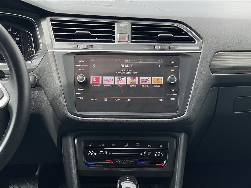 Volkswagen Tiguan Allspace 1,5 TSI DSG EVO Elegance ACC - fotka 11 z 23
