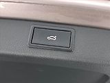 Škoda Superb (2010) Elegance 2.0 TDI, Navi, Xenony - náhled 23