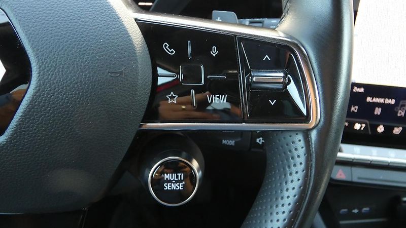 Renault Austral 1.3 MHEV 160 Techno - fotka 12 z 24