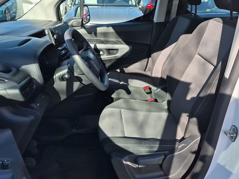 Toyota ProAce Business Tailgate L2 1,5D 96 k - fotka 11 z 25