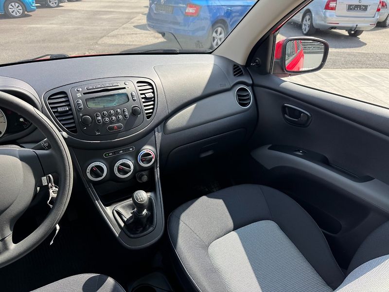 Hyundai i10 (2008) 1.1i 48kW - fotka 15 z 32