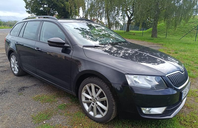 Škoda Octavia (2015) 2,0 tdi 110kw - fotka 2 z 9