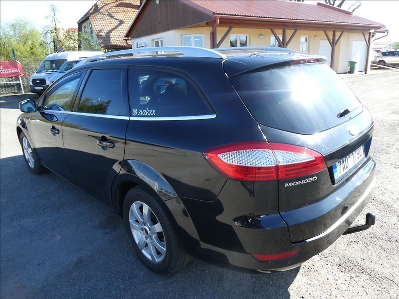 Ford Mondeo 2,2 TDCi NAVI, závěs, TITANIUM - fotka 6 z 39