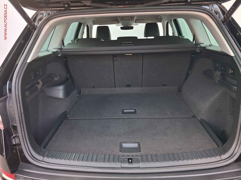 Škoda Kodiaq (2023) 2.0 TDi 4X4, 1.maj,ČR, L&K - fotka 7 z 26
