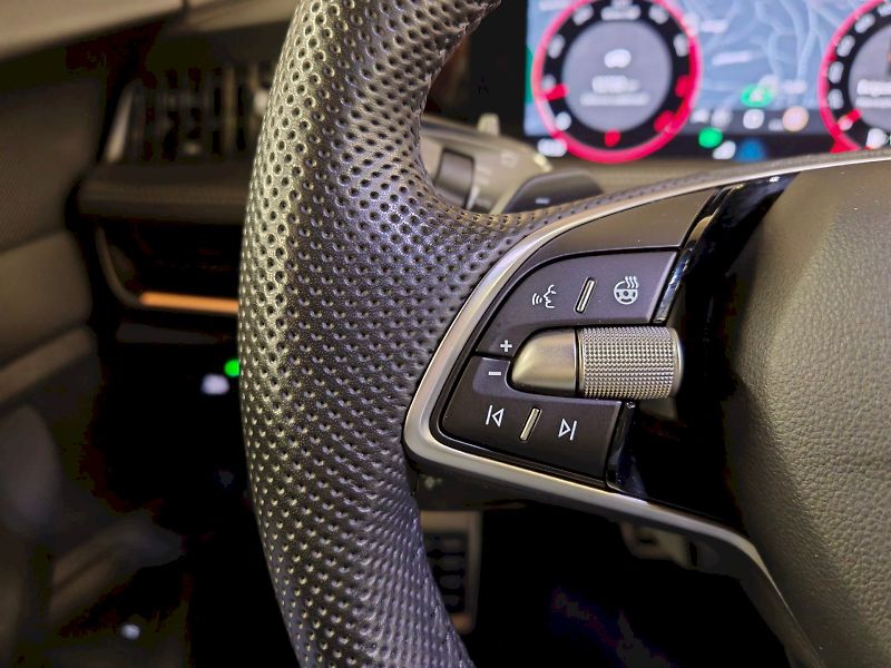 Škoda Superb (2025) Combi 2.0 TSI 195 kW DSG 4x4 S - fotka 8 z 36