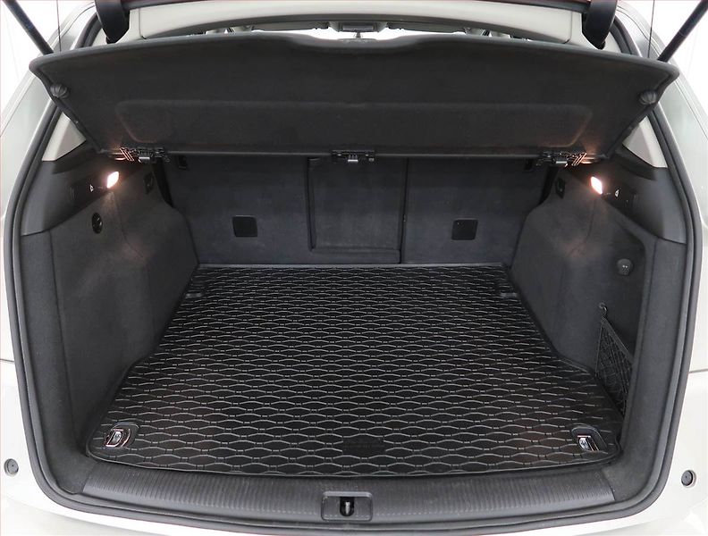 Audi Q5 (2012) 2.0 TDI, 4X4, Automat, Navi - fotka 14 z 24