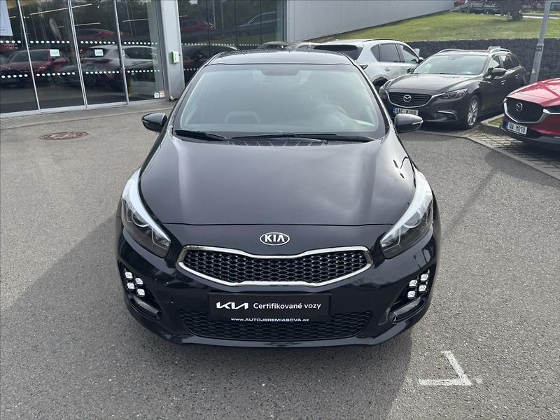 Kia Ceed 1,0 TGDi GT Line NAVI KAMERA - fotka 8 z 38