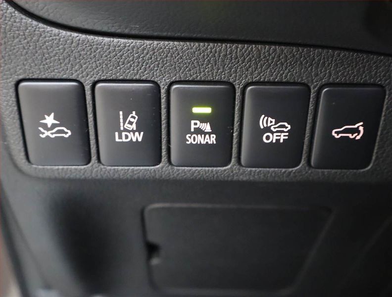 Mitsubishi Outlander (2019) 2.4 PHEV - fotka 19 z 22