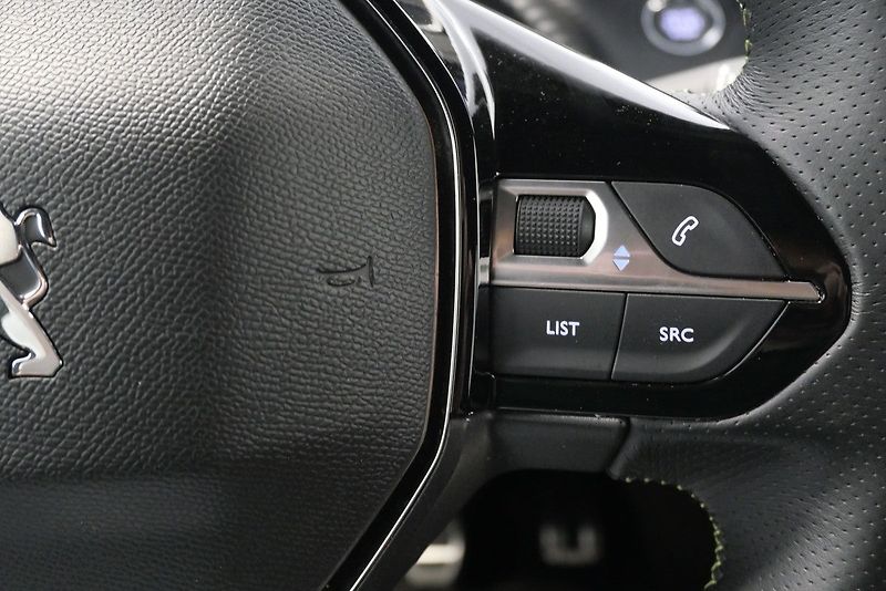 Peugeot 208 - fotka 16 z 23