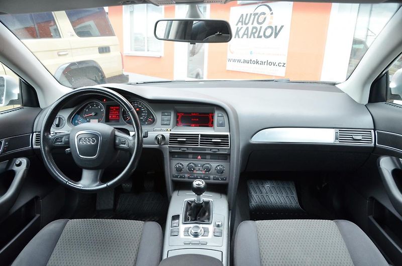 Audi A6 (2005) Avant 2.4i V6 130kW  - fotka 17 z 28
