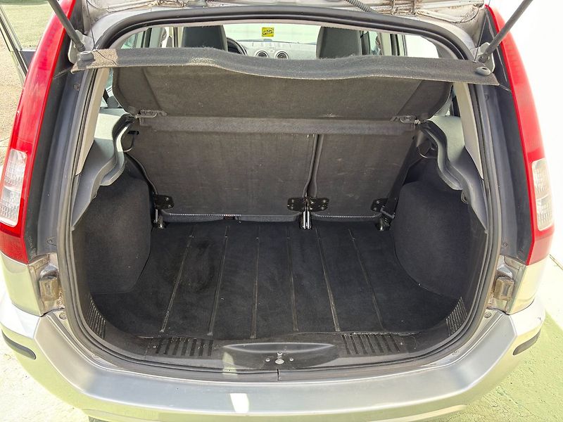 Ford Fusion 1.4, 59kW, Klima - fotka 12 z 13