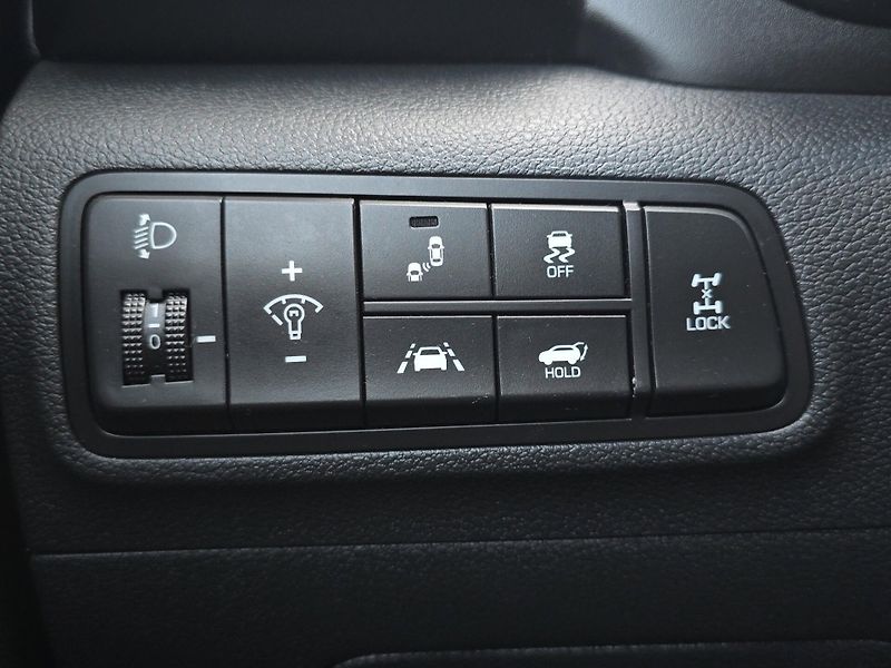 Hyundai Tucson (2019) N-Line 2.0 CRDi 136kw 8A/T 4x4 - fotka 16 z 30