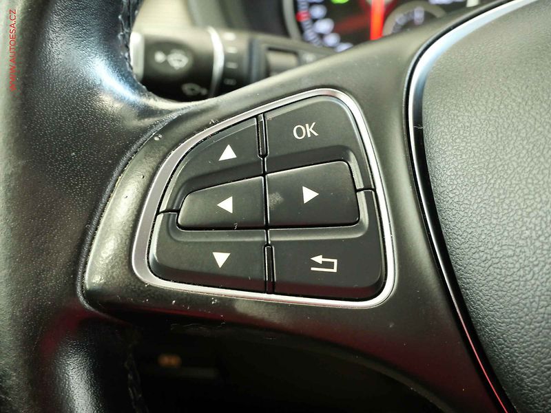 Mercedes-Benz Třídy B (2016) 1.5i, ČR, AC, temp - fotka 15 z 20