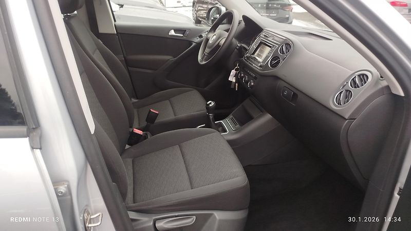 Volkswagen Tiguan (2016) 1.4 Tsi  řemen 92 kw - fotka 19 z 41