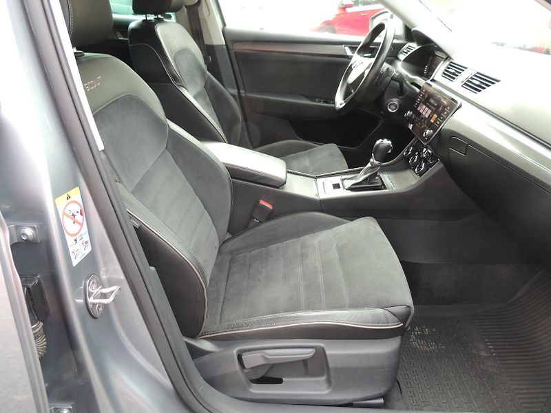 Škoda Superb (2020) SCOUT,2.0TDI,147KW,DSG,4x4,Taž - fotka 44 z 67