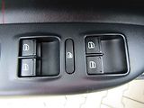 Škoda Octavia (2011) 2.0 TDi, 1.maj, AC, park - náhled 11