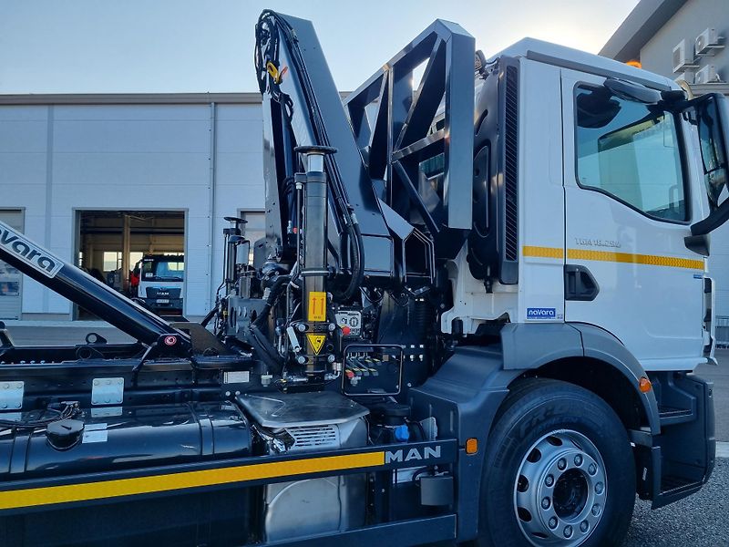 MAN TGM 18.290 TRAKTOR RUKA KONTEJNER  - fotka 10 z 12