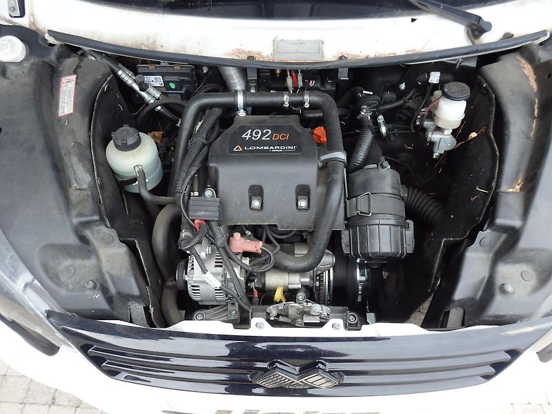 Ligier JS 50 L 0.5 DCI  - fotka 10 z 14