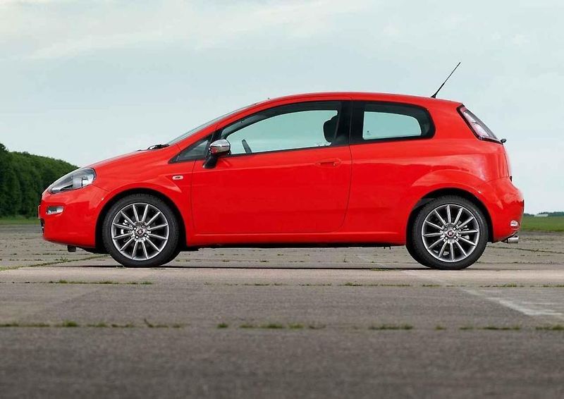 Fiat Punto končí