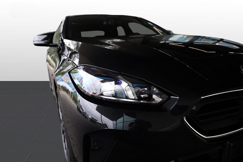 BMW Řada 2 M235 xDrive Gran Coupe - fotka 18 z 26