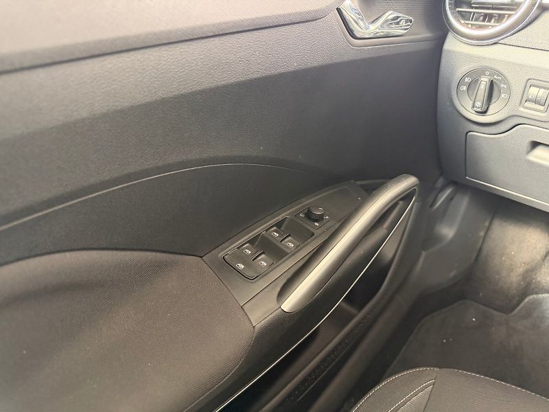 Škoda Fabia (2023) Style 1.0 TSI / 81 kW DSG - fotka 7 z 25