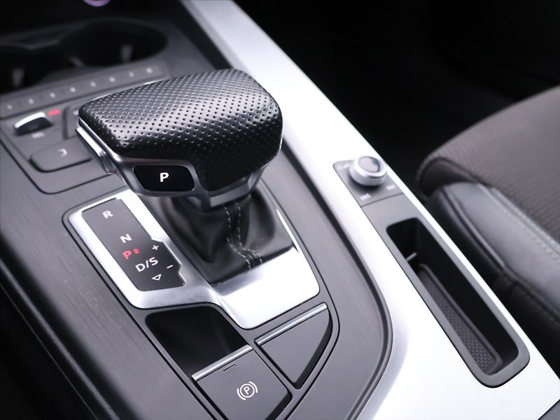 Audi A5 3,0 50TDI 210kW Quattro DPH - fotka 33 z 41