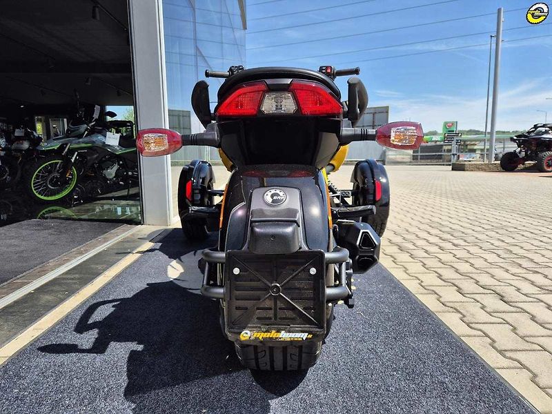 Can-Am Spyder F3-S (2026) MY2026 - fotka 5 z 20