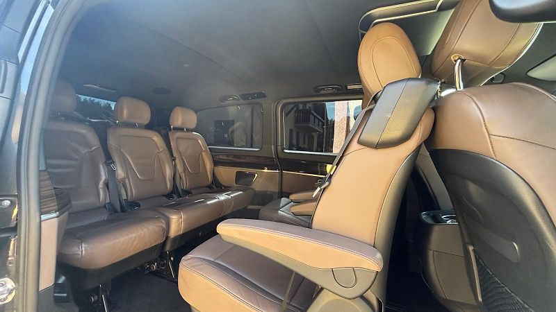 Mercedes-Benz Třídy V (2021) TŘÍDA V 300 d 4MATIC AVANTGARD - fotka 4 z 19