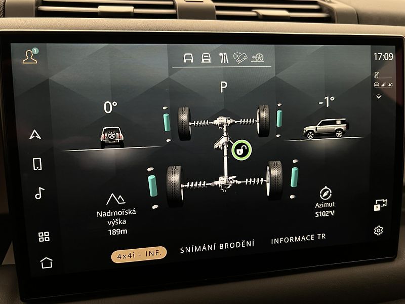 Land Rover Defender 110 D250 X-DYNAMIC HSE 1. maj - fotka 39 z 57