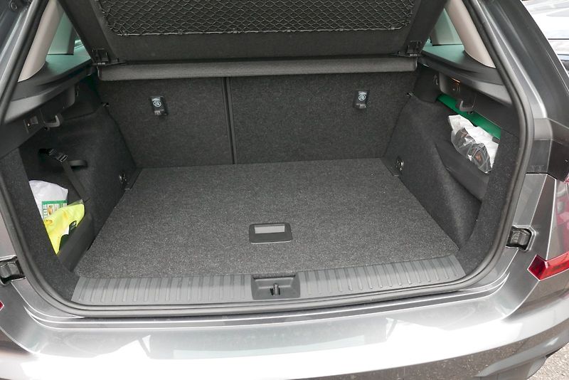 Škoda Kamiq (2025) 1.0 TSI 85 kW M6° Selection - fotka 11 z 30