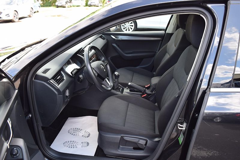 Škoda Octavia (2019) 1.5TSI 110kw AMBITION KAM TAŽ  - fotka 19 z 43