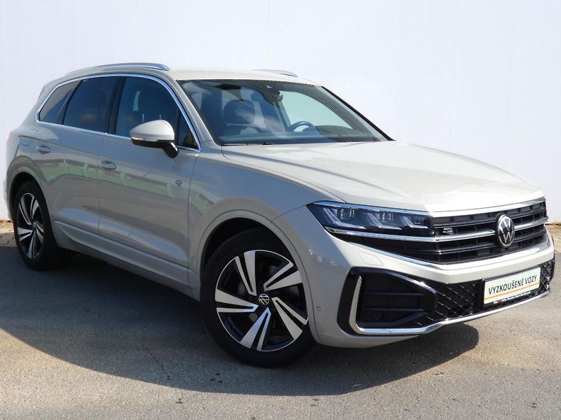 Volkswagen Touareg (2024) R-Line 3.0 TDI - NEZ.TOPENÍ - fotka 8 z 30