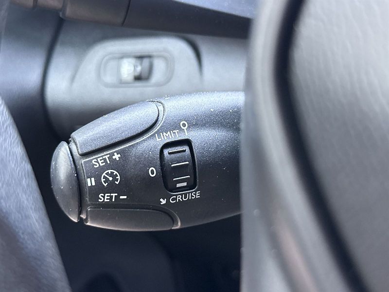 Peugeot Partner (2020) 1.5 BlueHDI L2 - fotka 17 z 25