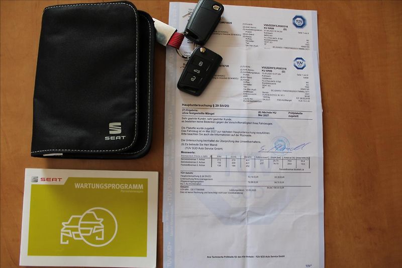 Seat Leon 1,8 TSi Xcellence FullLED, ACC - fotka 38 z 48