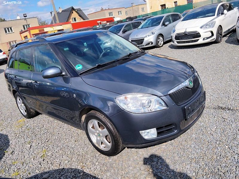 Škoda Fabia (2009) - fotka 4 z 34
