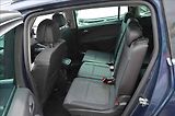 Opel Zafira (2012) TOURER 2,0 D - náhled 20