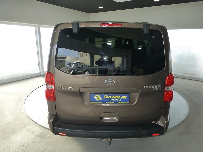 Toyota ProAce Verso (2021) 2,0 D-130KW*KAMER*8M*NEW.ČR-1M - fotka 7 z 28