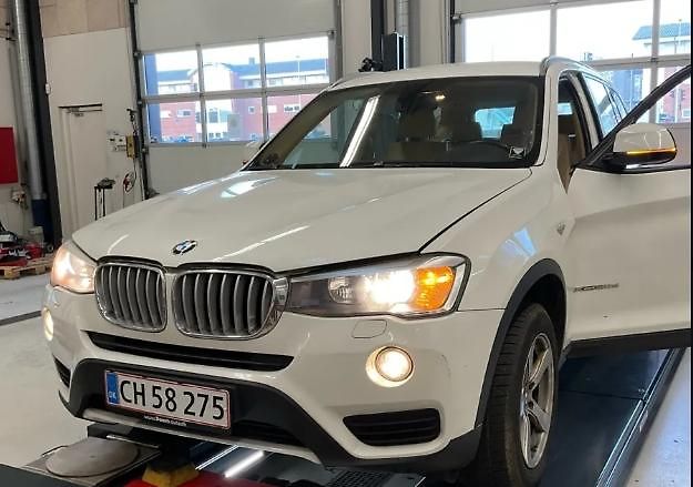 BMW X3 3.0 XDRIVE 30D AUTOMAT - fotka 1 z 3