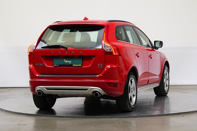 Volvo XC60 - fotka 2 z 26