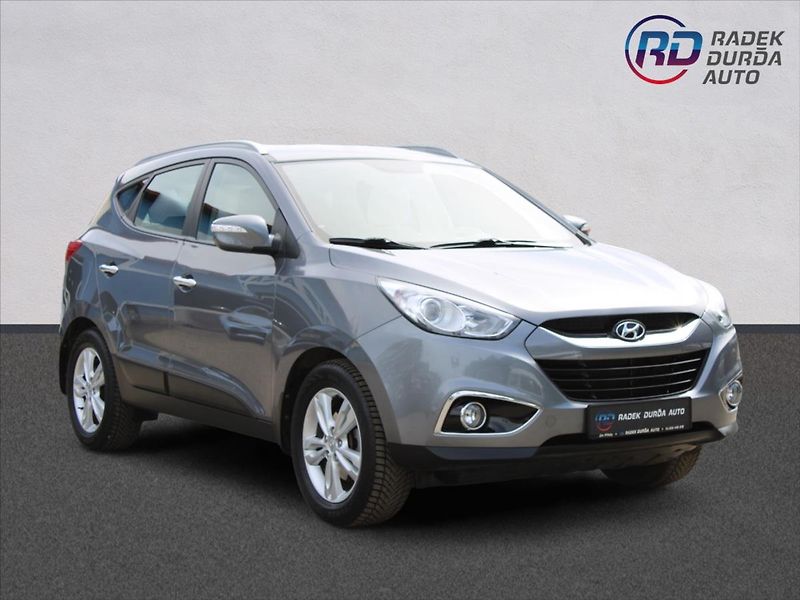 Hyundai ix35 1,7 CRDi  NOVÉ V ČR,VÝHŘEVY - fotka 3 z 26