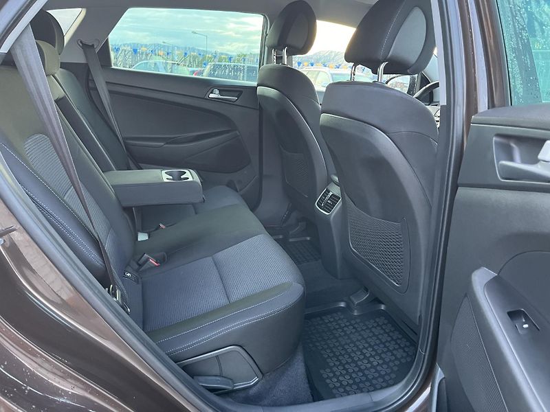 Hyundai Tucson (2017) 1.7 CRDi - fotka 12 z 12