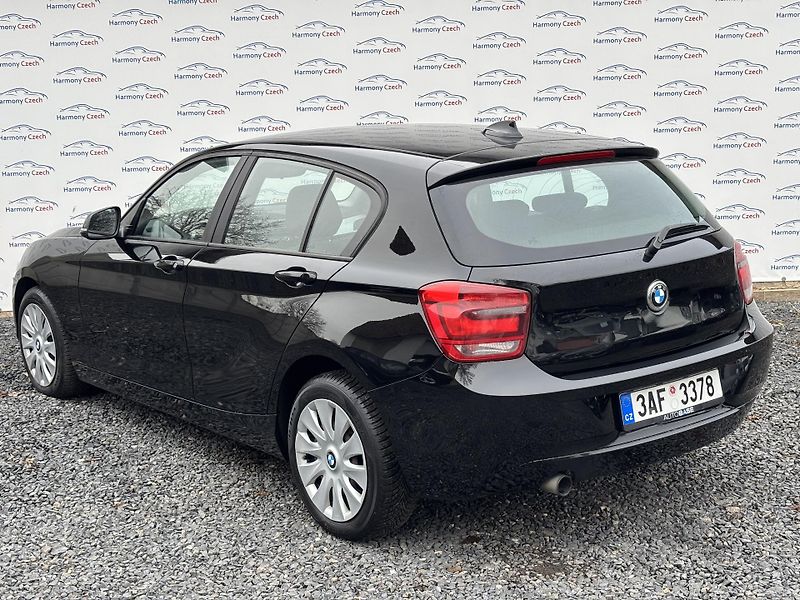 BMW Řada 1 (2012) 116i, 100kW, F20 - fotka 6 z 12