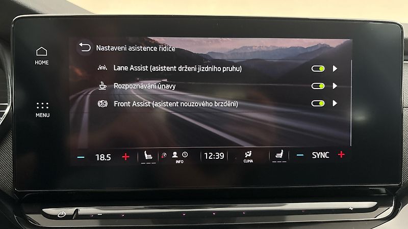 Škoda Octavia 2.0 TDI Style - fotka 24 z 26