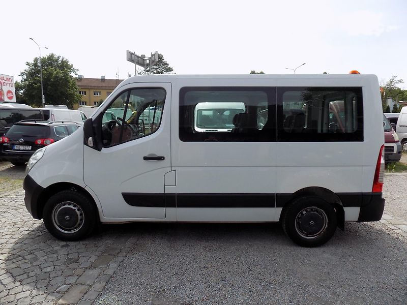 Opel Movano 2,3 CDTI 107 KW L1H1 9 MÍST - fotka 18 z 42
