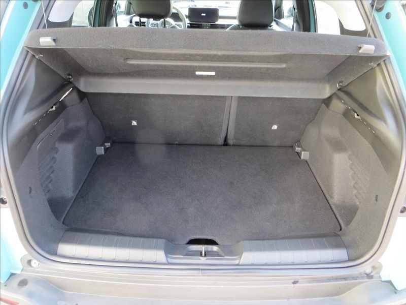 Jeep Avenger 1,2 Turbo AUT Summit JBL ČR - fotka 7 z 29
