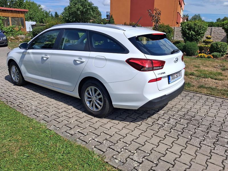 Hyundai i30 (2019) 1.6 CRDi, diesel, 85 KW, 2019 - fotka 6 z 11