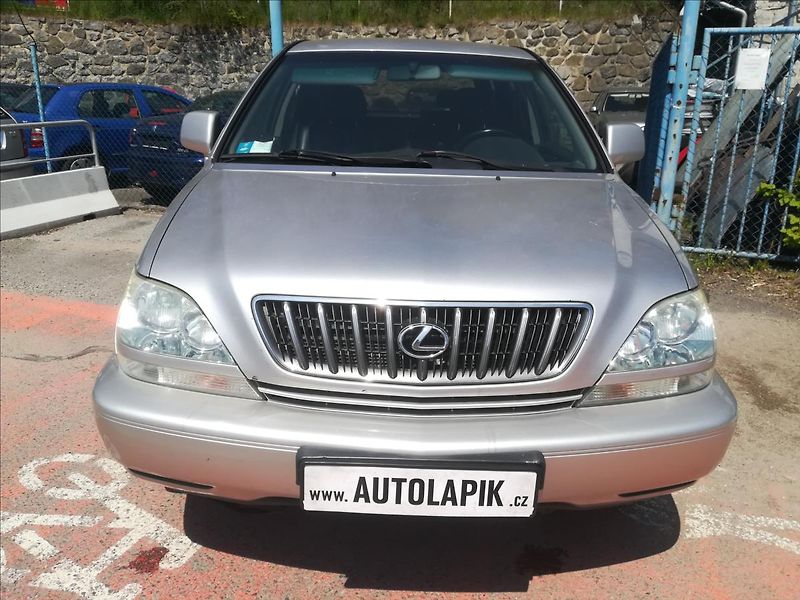 Lexus RX 300 3,0 EXECUTIVE - fotka 2 z 19